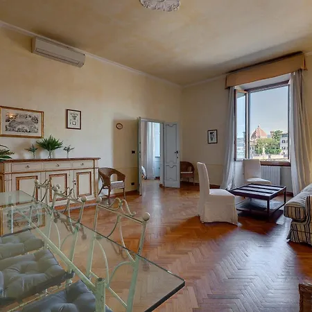 Apartment Serristori 31