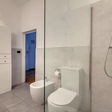 Serristori 31 *