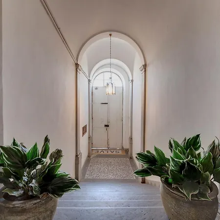 Apartment Serristori 31 Florenz